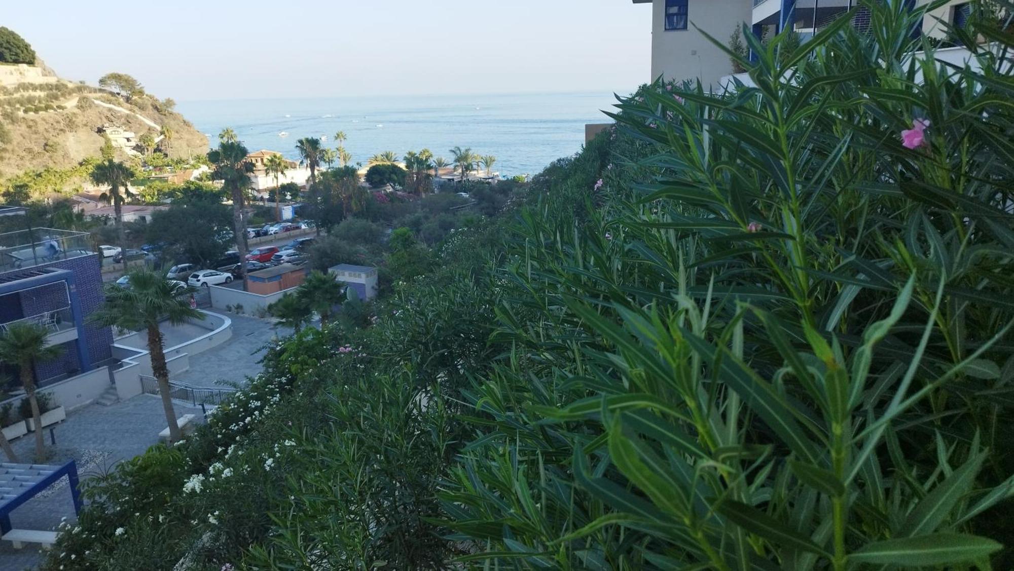 Vistas De Ensueno Junto Al Mar Appartement Almuñécar Buitenkant foto